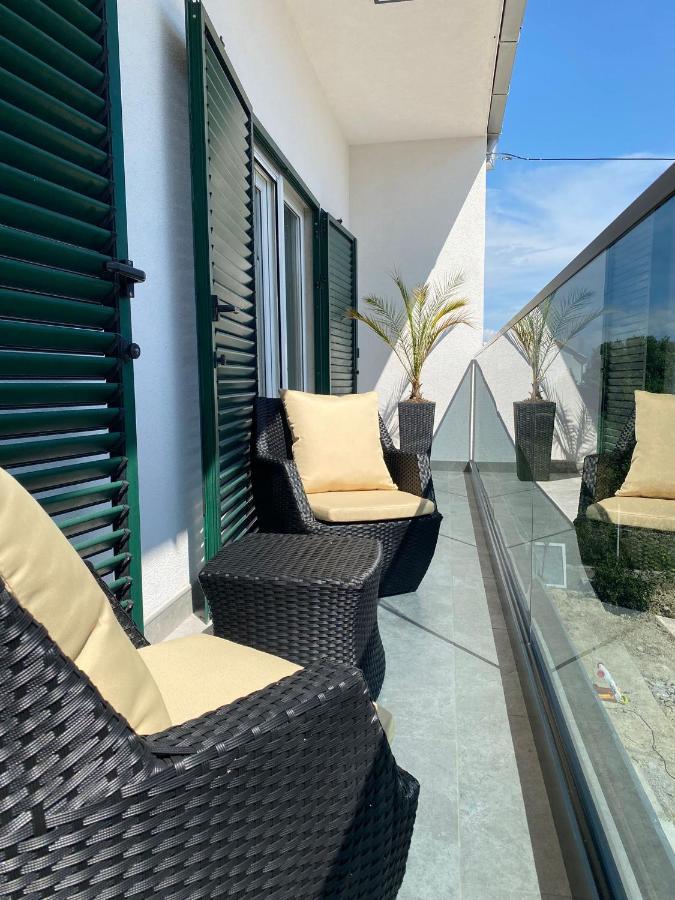 Apartment Milena Kastela Mit Whirlpool Dış mekan fotoğraf