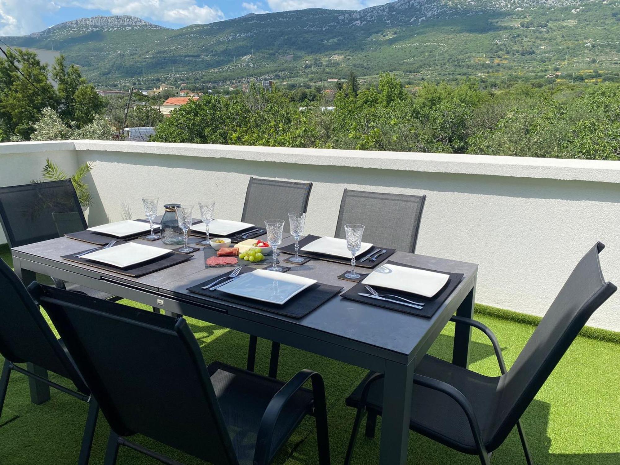 Apartment Milena Kastela Mit Whirlpool Dış mekan fotoğraf