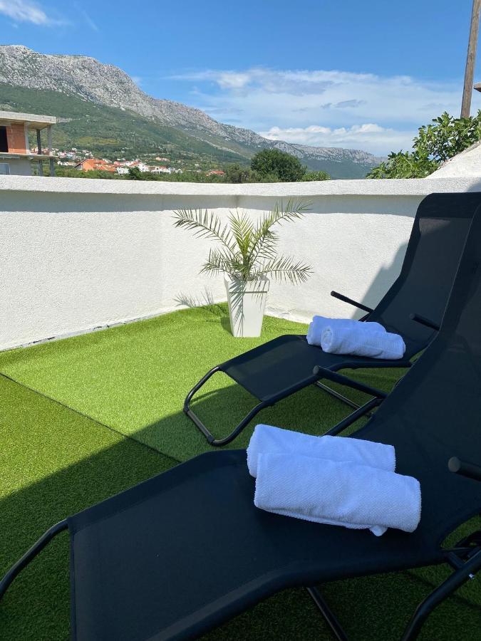 Apartment Milena Kastela Mit Whirlpool Dış mekan fotoğraf