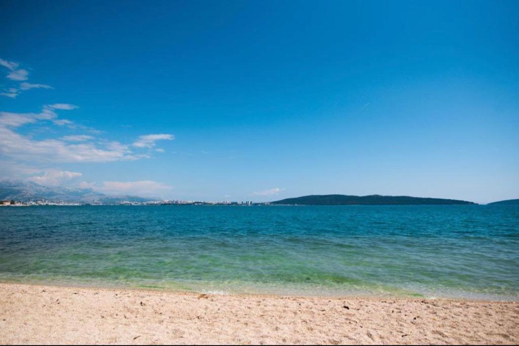 Apartment Milena Kastela Mit Whirlpool Dış mekan fotoğraf