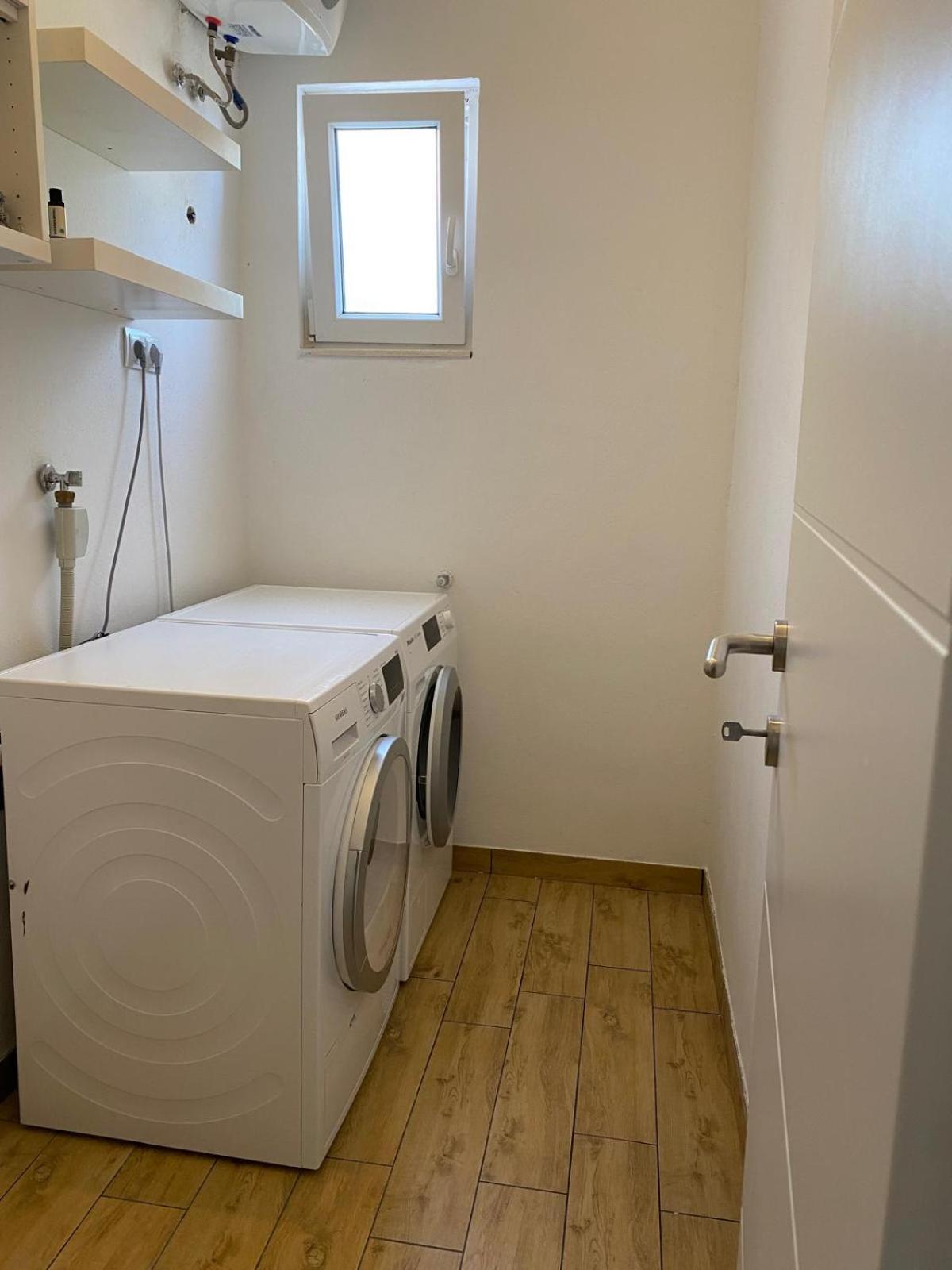 Apartment Milena Kastela Mit Whirlpool Dış mekan fotoğraf