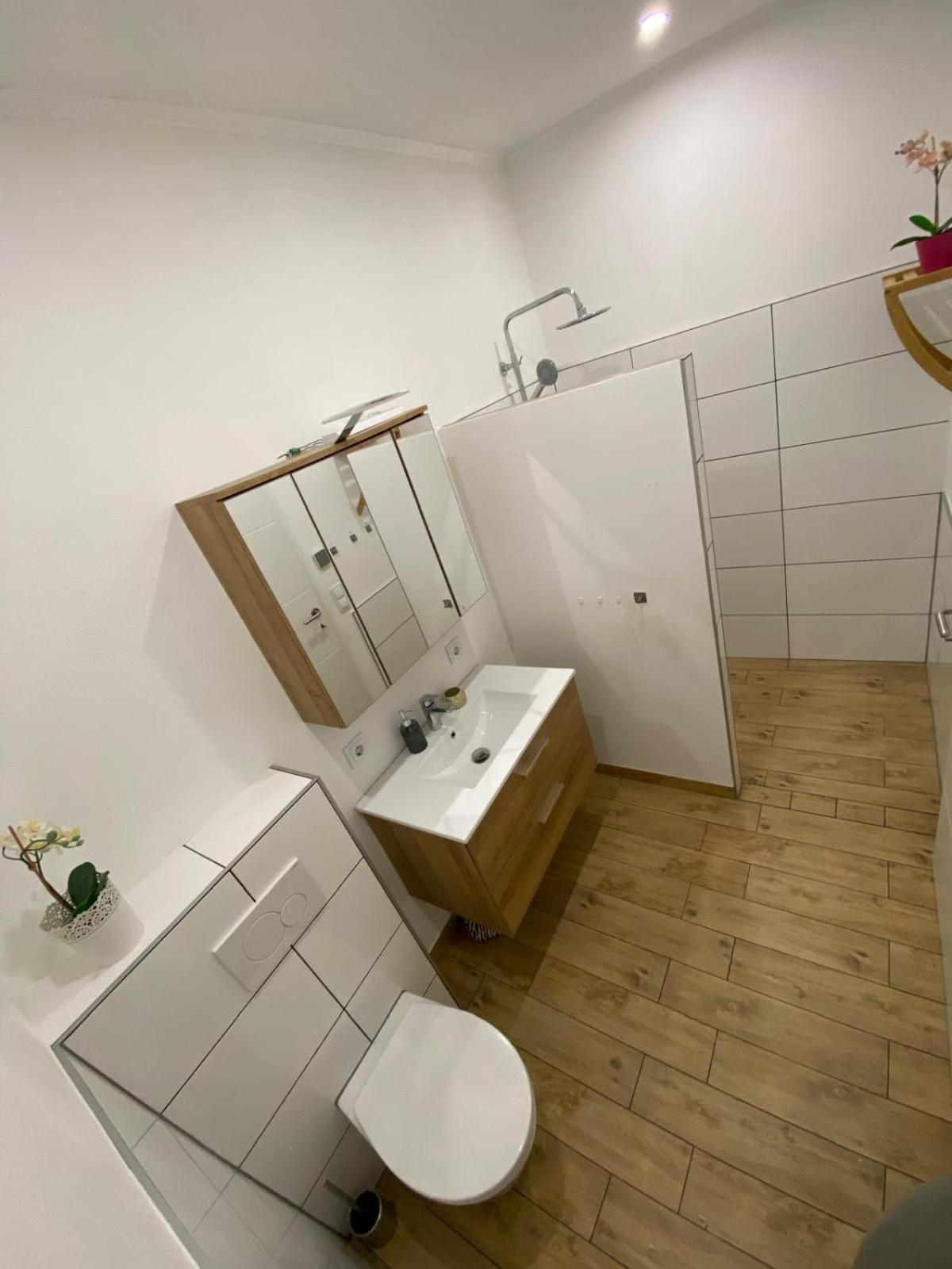 Apartment Milena Kastela Mit Whirlpool Dış mekan fotoğraf